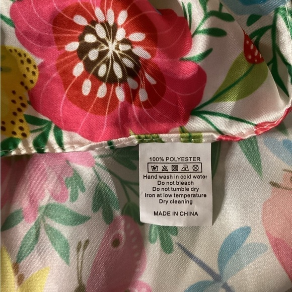 Floral Square Scarf - Picture 3 of 3